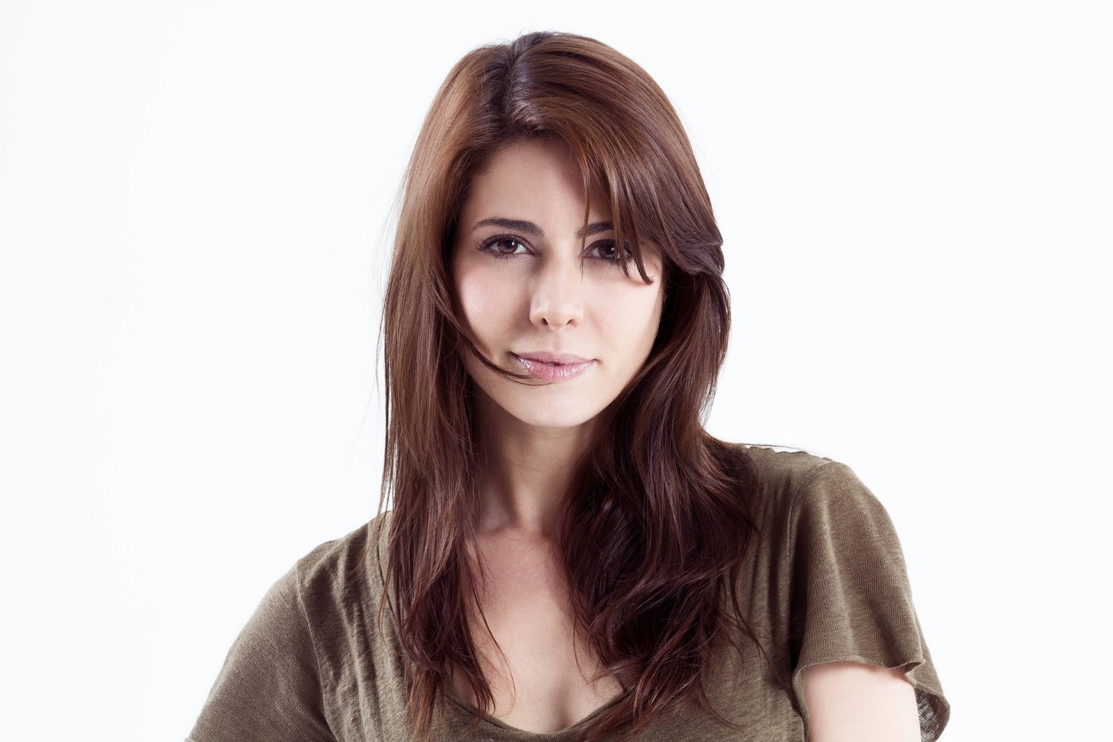 Retrato actoral profesional para casting. Fotografía actoral profesional realizada por Carlos Ruiz en Madrid Fotografía de Portada con Una Sola Luz, Portafolio fotografía profesional Madrid - Retrato de actor