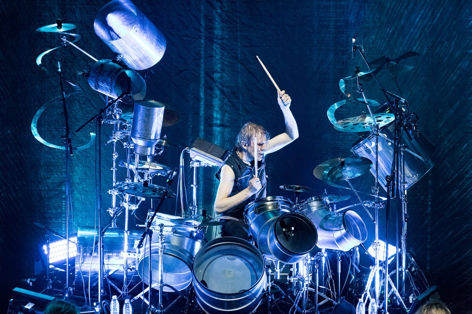 Imagen exclusiva de Mikko Siren durante un concierto en vivo, Arte fotográfico de musica de rock